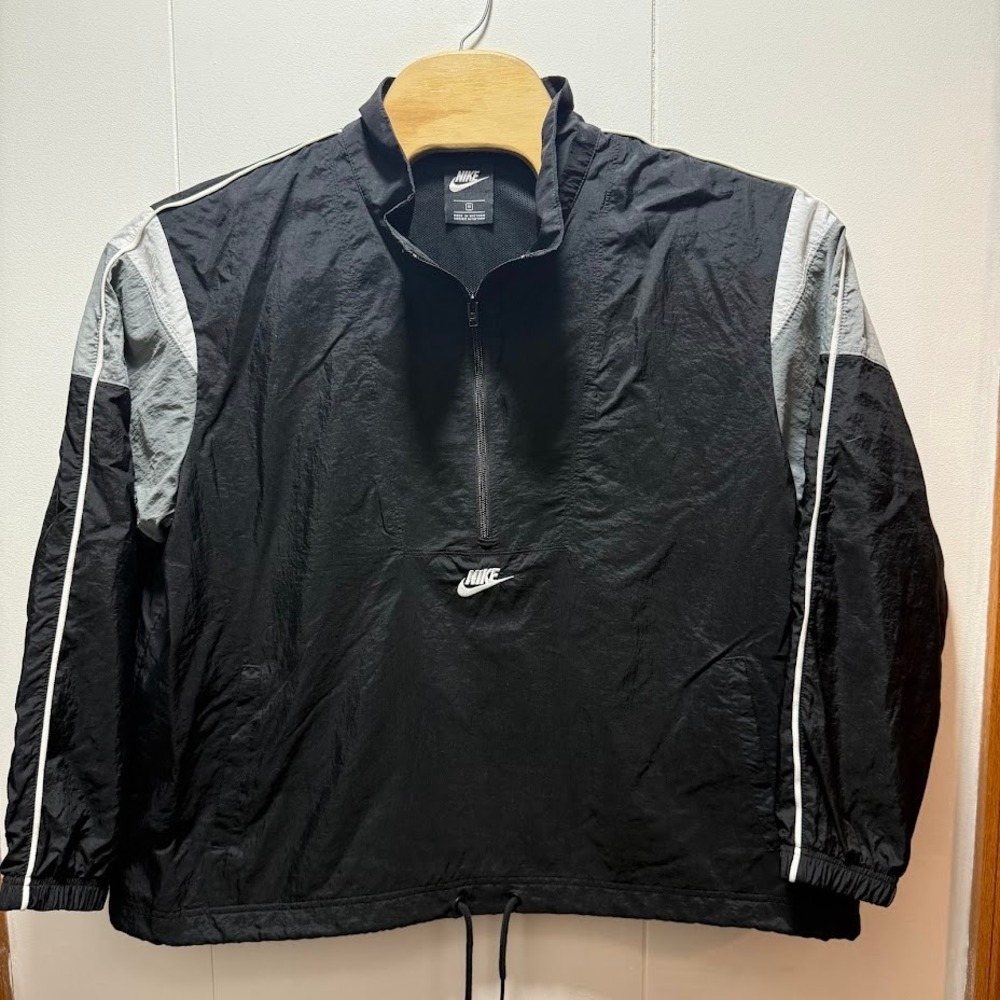 Nike Womens 1X Windbreaker Jacket Black Grey Half Zip Pullover Mesh Lined AR2841